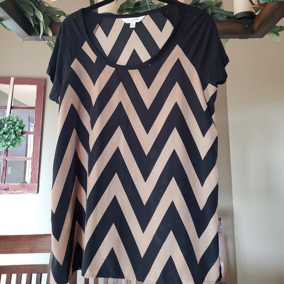 Charming Charlie Chevron Blouse Top - Picture 1 of 3